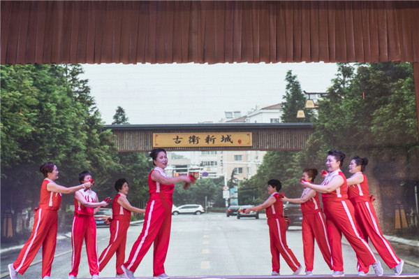 好戲”開演！青島西海岸新區(qū)21場文化大餐送進(jìn)社區(qū)