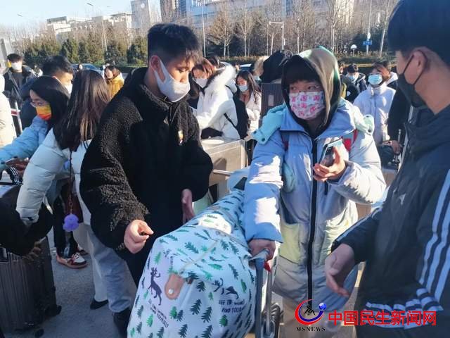 新學(xué)期，奔向新征程！青島恒星科技學(xué)院學(xué)子正式開學(xué)