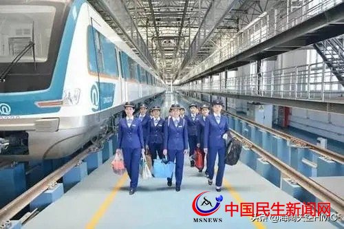 青島地鐵：投資3000億，利息和運(yùn)營(yíng)補(bǔ)貼或?qū)⒊蔀槭胸?cái)政的沉重負(fù)擔(dān)