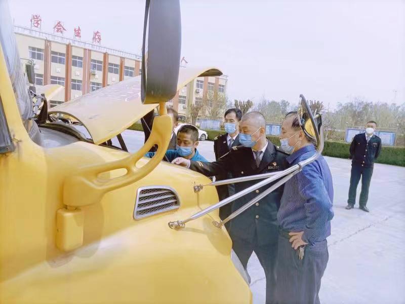 青島萊西：交運(yùn)97部校車體檢迎24日中考生返校復(fù)課