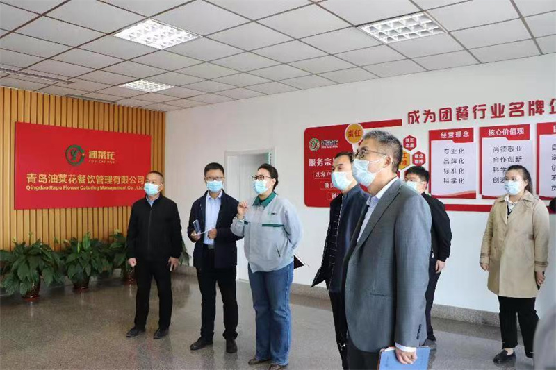 青島萊西市政協(xié)姜山組舉辦學(xué)習(xí)貫徹黨的二十大精神視察調(diào)研活動