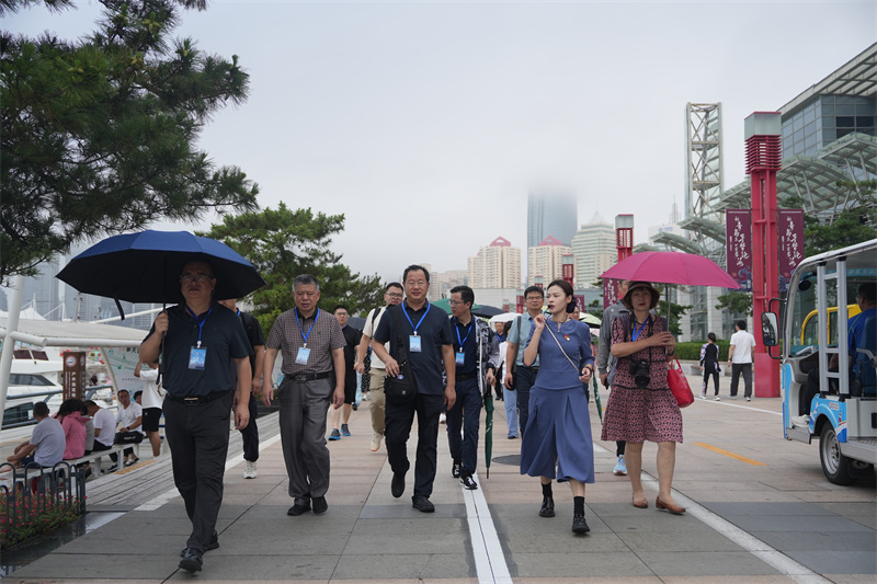 藍(lán)海逐夢 創(chuàng)贏未來——全國媒體精英走進(jìn)青島奧帆中心，共探文旅融合新篇章